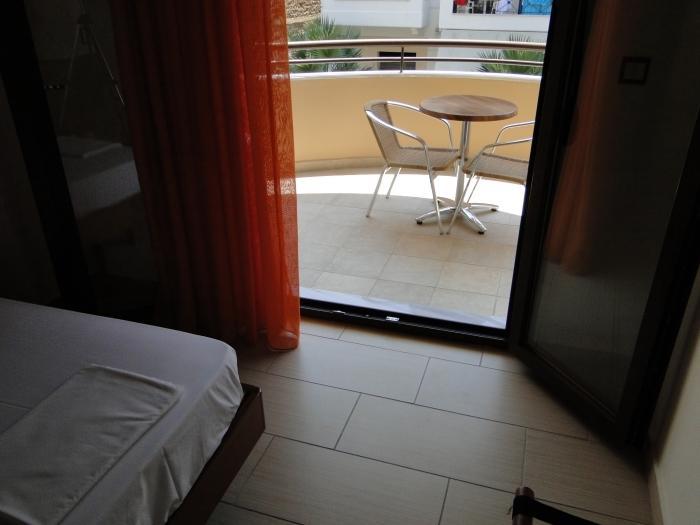 Telethrio Apartment Лутра Едипсу Екстериор снимка